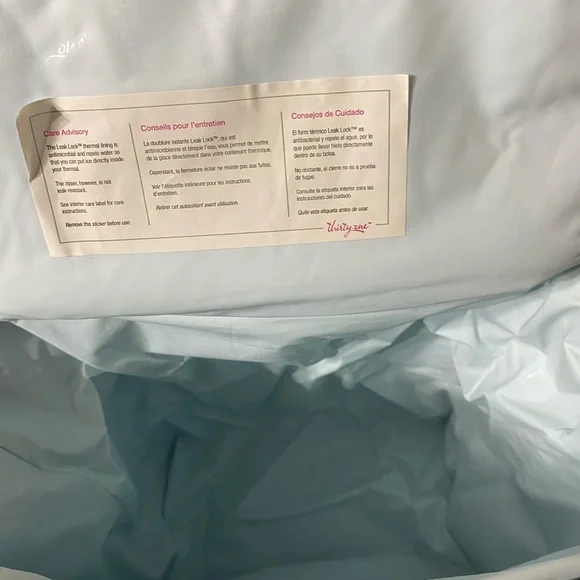 Thirty-One Picnic Thermal Tote Navy Polka Dot - Picture 8 of 9